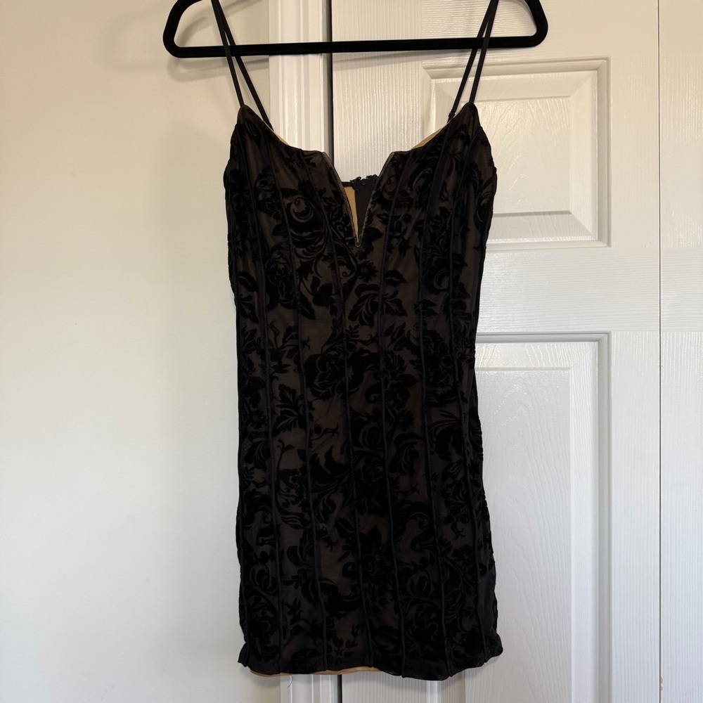 PRIVY Privately Privileged Black Cocktail Mini Dress Size Medium